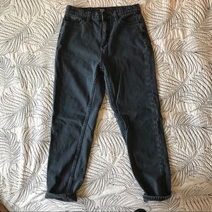 Urban Outfitters Mom Jeans
